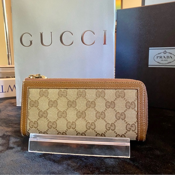 Gucci GG Bree Zip Around Wallet - Picture 1 of 15